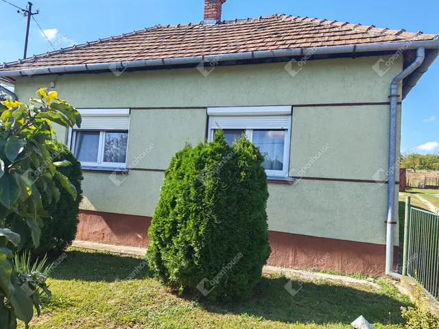 Eladó ház Bánokszentgyörgy 79 nm