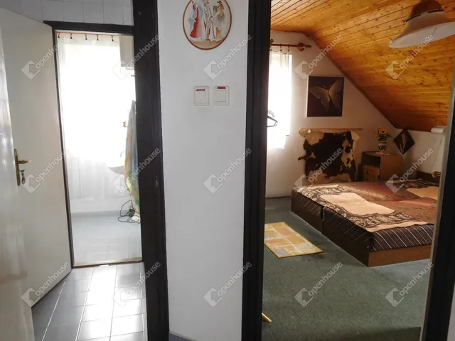 Eladó ház Somlószőlős 340 nm