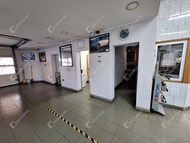 Eladó ház Ajka 460 nm