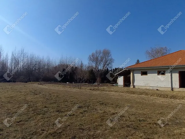 Eladó ház Döbrönte 220 nm