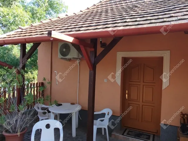Kiadó lakás Pápa, Tapolcafő 150 nm