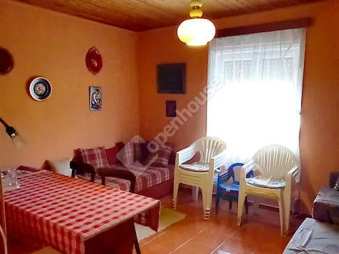 Eladó telek Somlószőlős 1530 nm