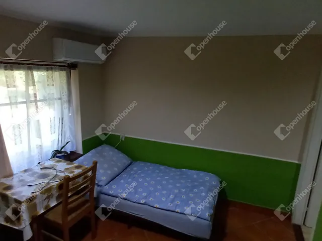 Kiadó lakás Pápa, Tapolcafő 24 nm