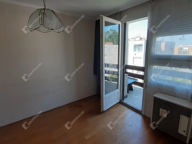 Eladó lakás Pápa 59 nm