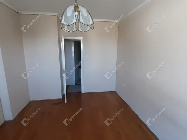 Eladó lakás Pápa 59 nm