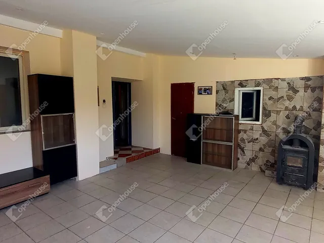 Eladó ház Vinár 110 nm