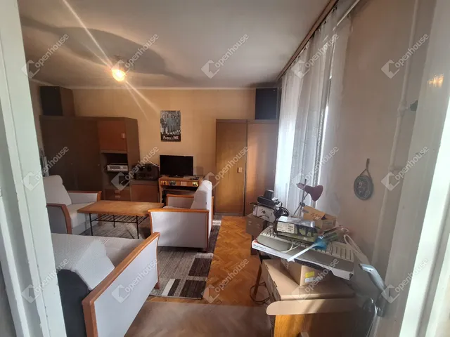 Eladó lakás Ajka 39 nm