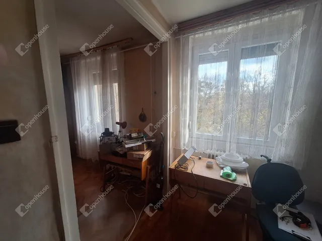 Eladó lakás Ajka 39 nm