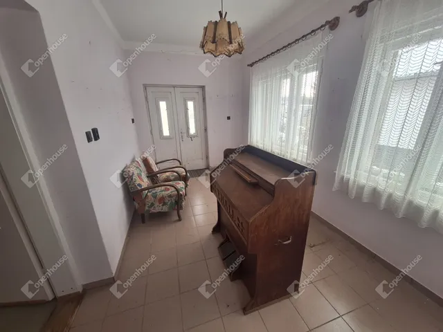 Eladó ház Ajka 104 nm