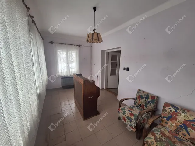 Eladó ház Ajka 104 nm