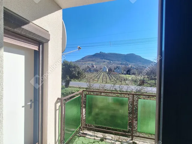 Eladó ház Somlószőlős 130 nm