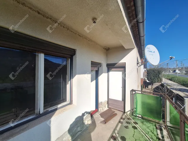 Eladó ház Somlószőlős 130 nm