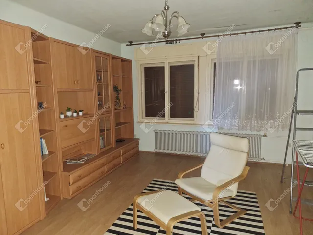 Eladó ház Somlószőlős 130 nm