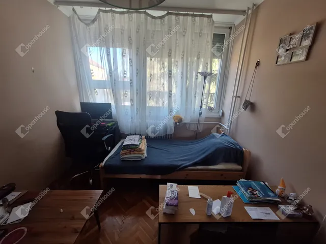 Eladó lakás Ajka 65 nm