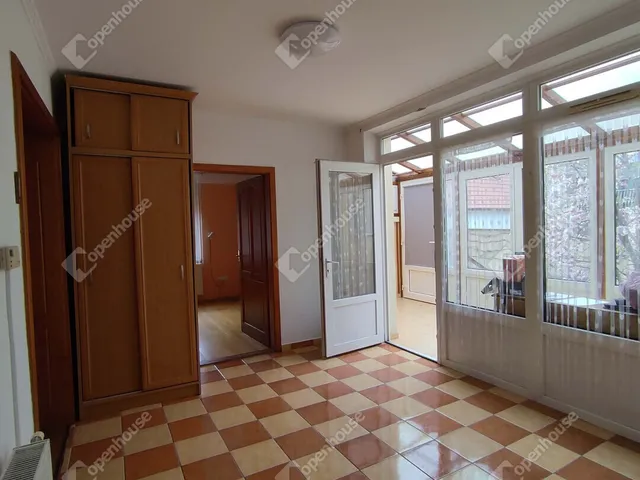 Eladó ház Pápa, Belváros 123 nm