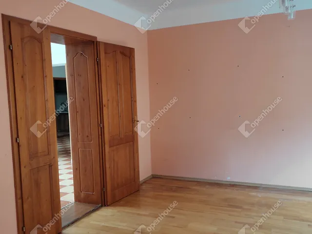 Eladó ház Pápa, Belváros 123 nm