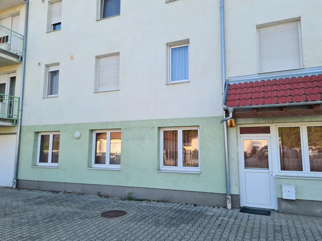Eladó lakás Celldömölk 61 nm