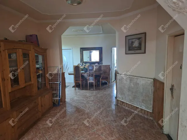 Eladó ház Pápa, Erzsébetváros 128 nm