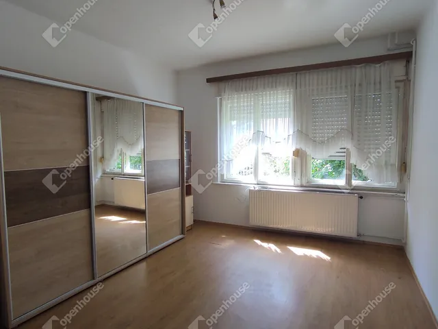 Eladó ház Nagysimonyi 120 nm