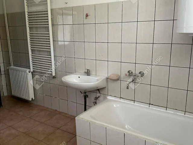 Eladó ház Csögle 86 nm