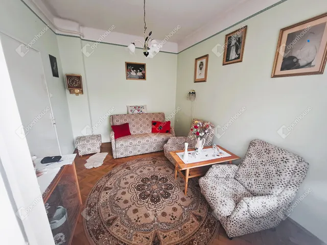 Eladó ház Ajka 150 nm