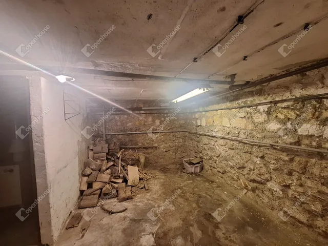 Eladó ház Ajka 120 nm