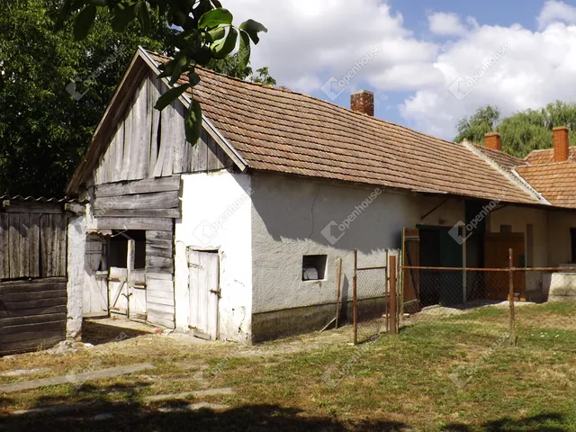 Eladó ház Nemesgörzsöny 100 nm