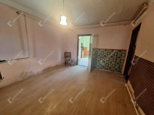 Eladó ház Nemesgörzsöny 100 nm