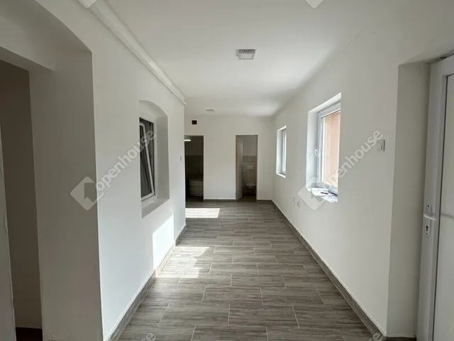 Eladó ház Pápa, Borsosgyőr 100 nm