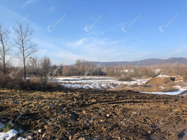 Eladó telek Tatabánya, Alsógalla 19035 nm