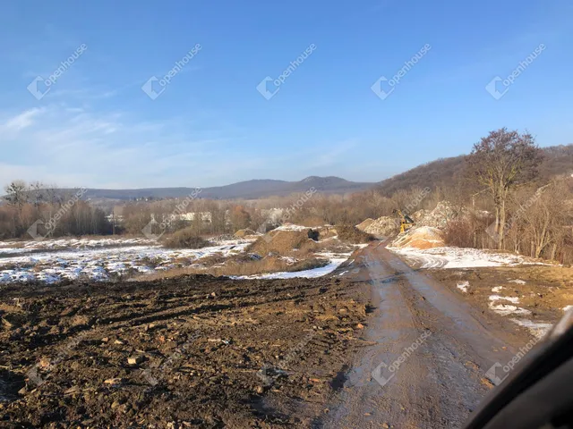 Eladó telek Tatabánya, Alsógalla 19035 nm