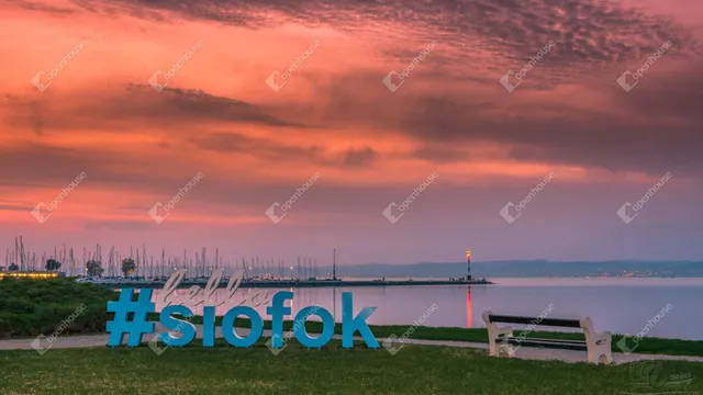 Eladó lakás Siófok, Ezüstpart 51 nm