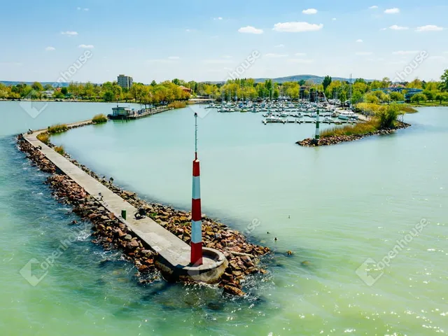 Eladó lakás Balatonlelle 92 nm