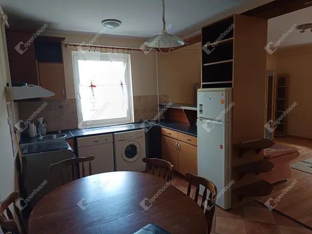 Eladó lakás Siófok 84 nm