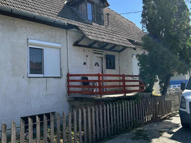 Eladó ház Som 107 nm