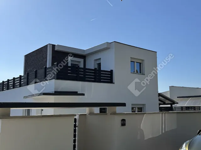 Eladó üdülő és hétvégi ház Siófok, Szabadifürdő 114 nm