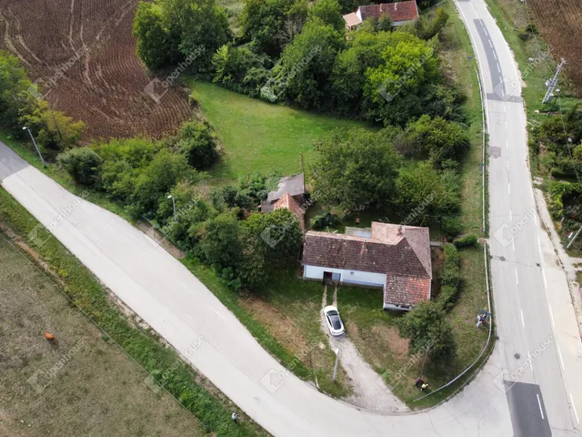 Eladó ház Lulla 90 nm