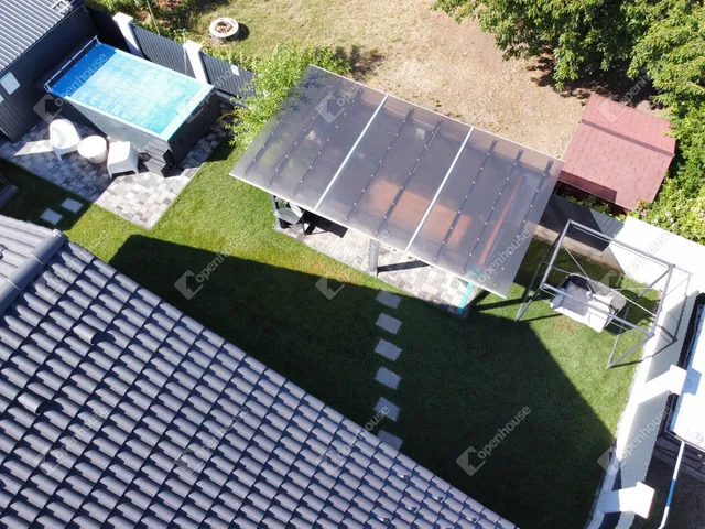 Eladó ház Siófok, Szabadifürdő 150 nm