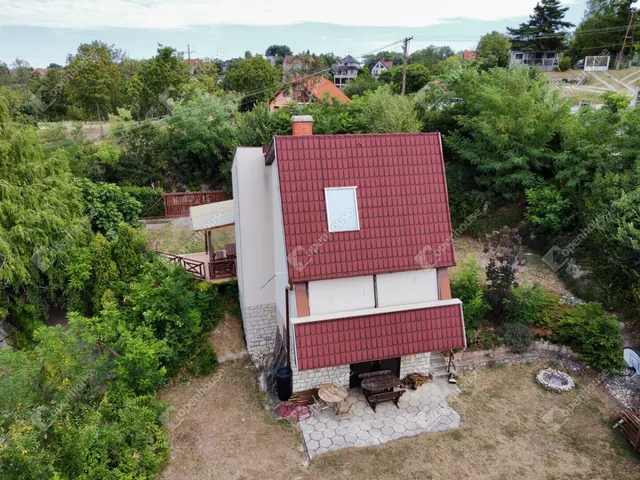 Eladó ház Balatonfűzfő 116 nm