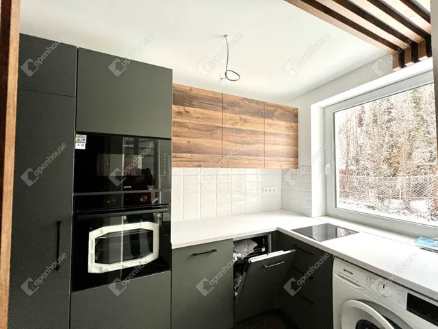 Eladó ház Siófok, Balatonszéplak 82 nm