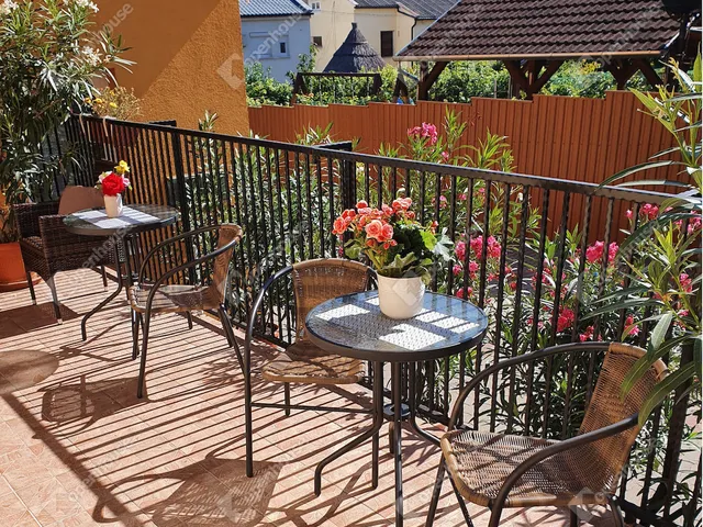 Eladó ház Siófok 480 nm