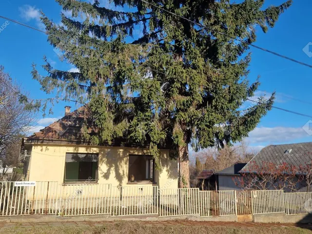 Eladó telek Siófok, Balatonkiliti 1094 nm