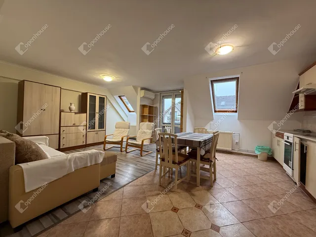 Eladó lakás Siófok 57 nm