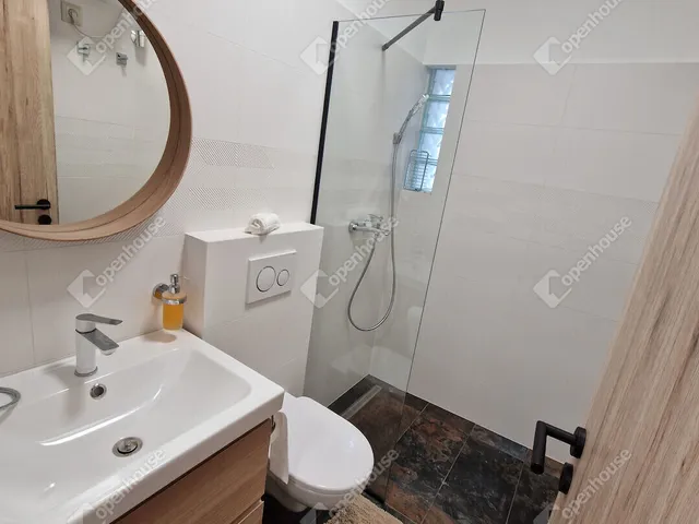 Eladó lakás Siófok, Belváros 26 nm