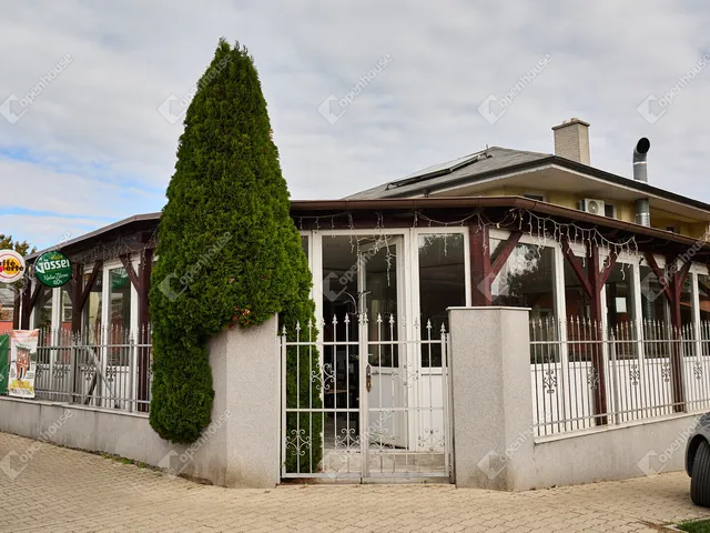 Eladó kereskedelmi és ipari ingatlan Siófok 374 nm