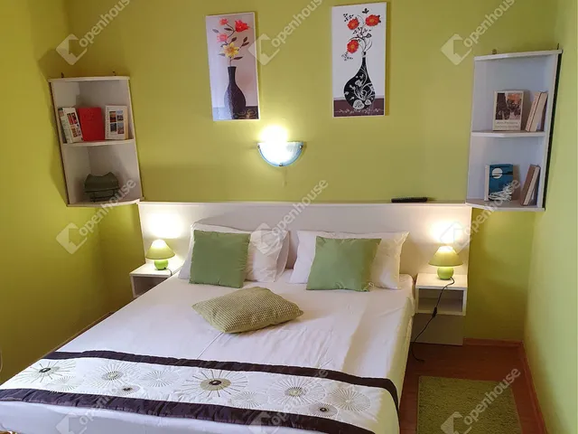 Eladó ház Siófok 480 nm