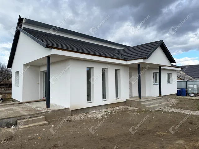 Eladó ház Ságvár 103 nm