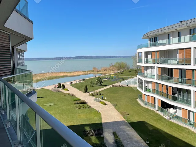 Kiadó lakás Siófok, Ezüstpart 68 nm