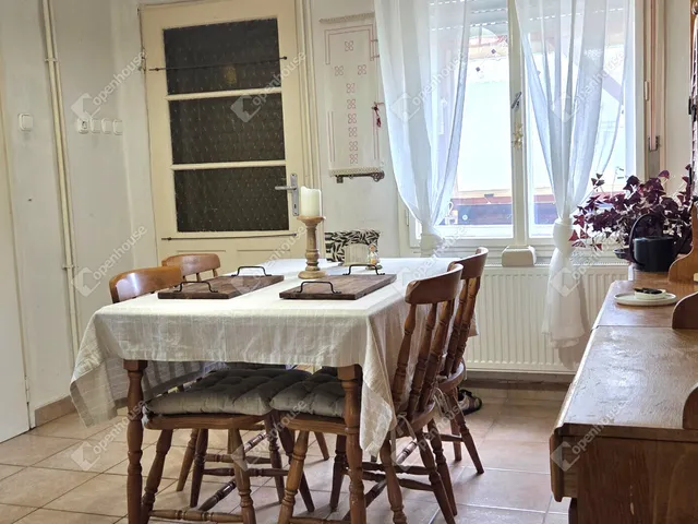 Eladó ház Siófok, Balatonkiliti 93 nm