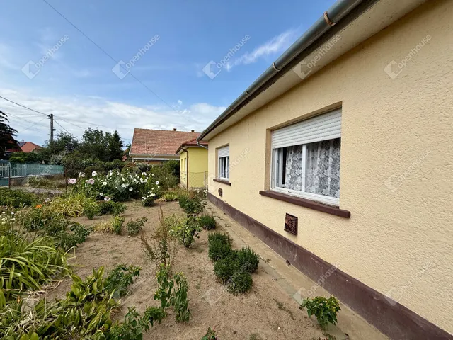 Eladó ház Kőröshegy 113 nm